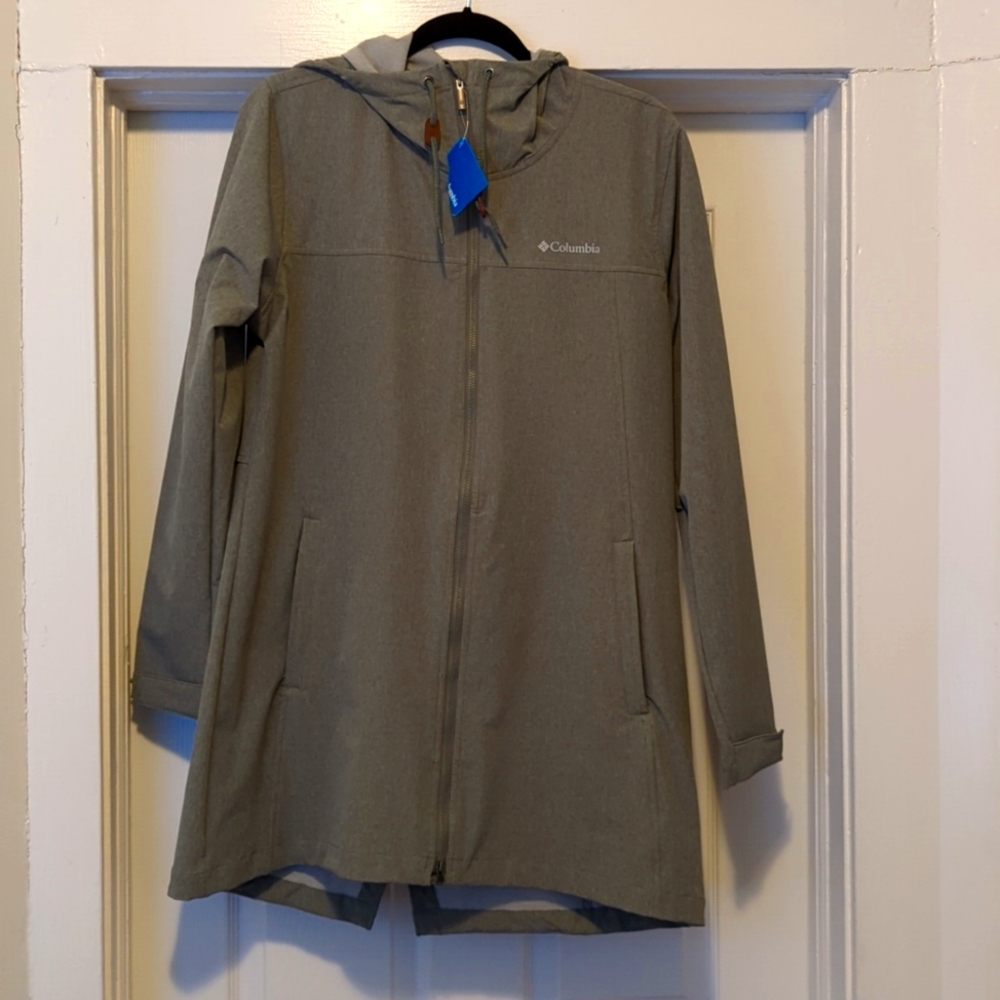 NWT Columbia raincoat